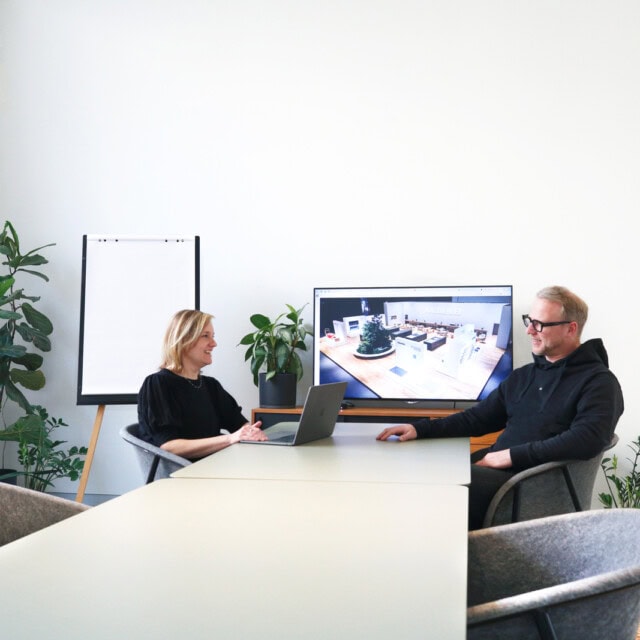 WECAUSE Meetingsituation bei Wecause in einem Besprechungszimmer